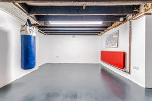 Photo 25- click for photo gallery